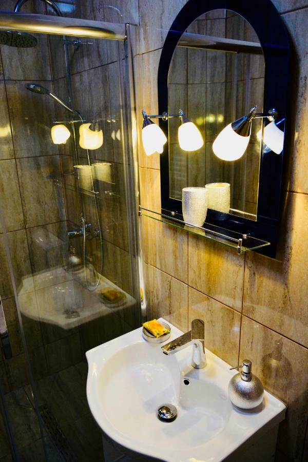 Hotel Casa Iris Center à Sibiu Extérieur photo