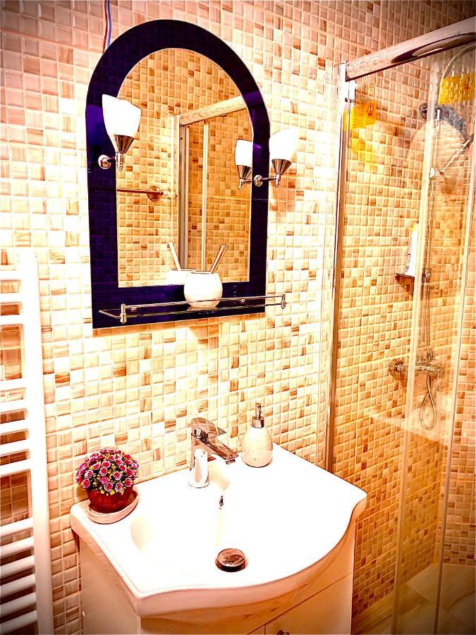 Hotel Casa Iris Center à Sibiu Extérieur photo